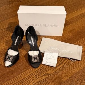 Manolo Blahnik Black Satin Cassiado Hangisi 90mm Peep Toe Pump